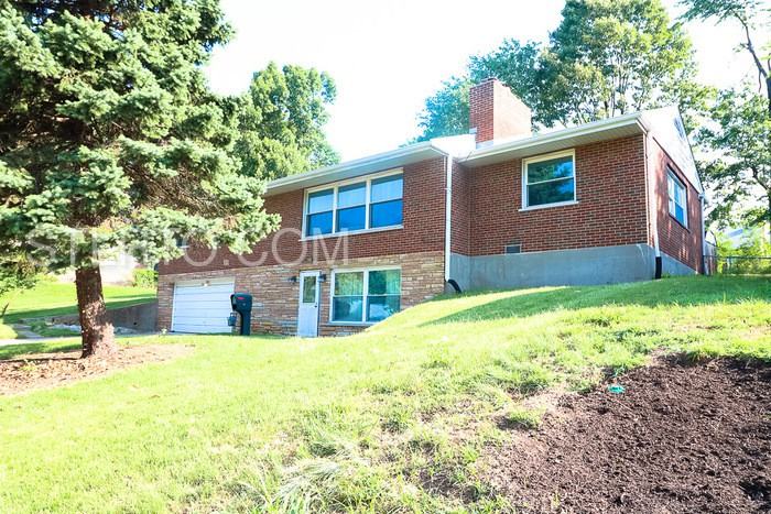 6947 Willow Wood Dr - Photo 2 of 21