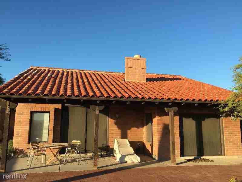 5385 N Vía Velazquez - Photo 2 of 8