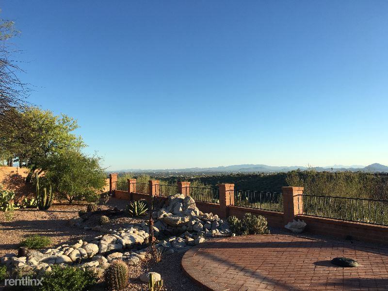 5385 N Vía Velazquez - Photo 3 of 8