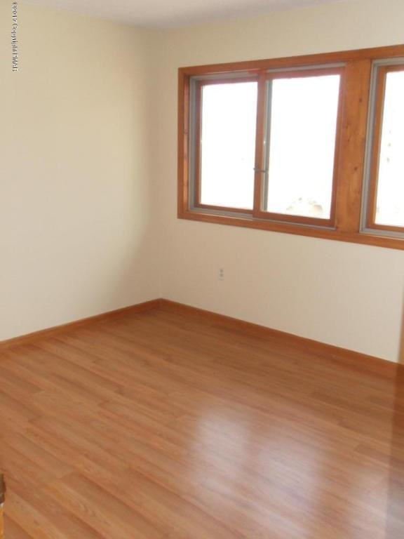 2111 Wilderland Rd - Photo 3 of 29