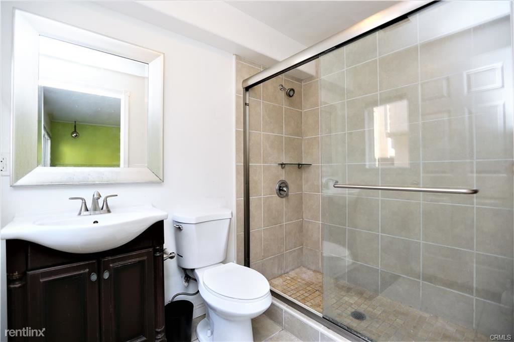 1094 Palo Verde Ave - Photo 2 of 27