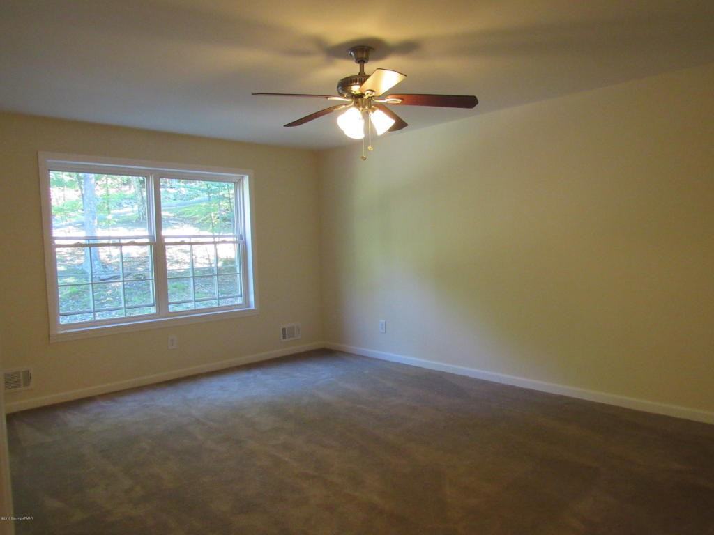 112 Chickadee Ln - Photo 2 of 50