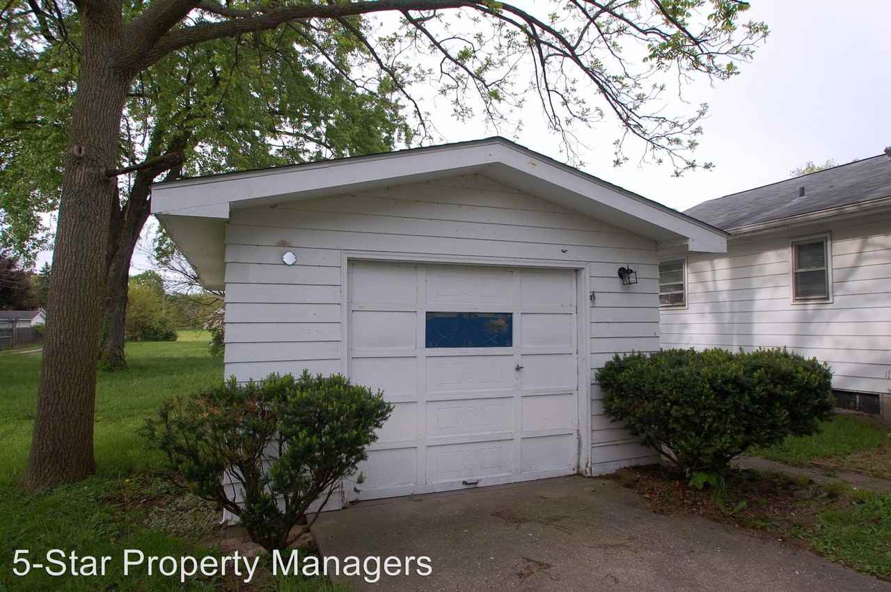 1302 Okema St - Photo 3 of 14