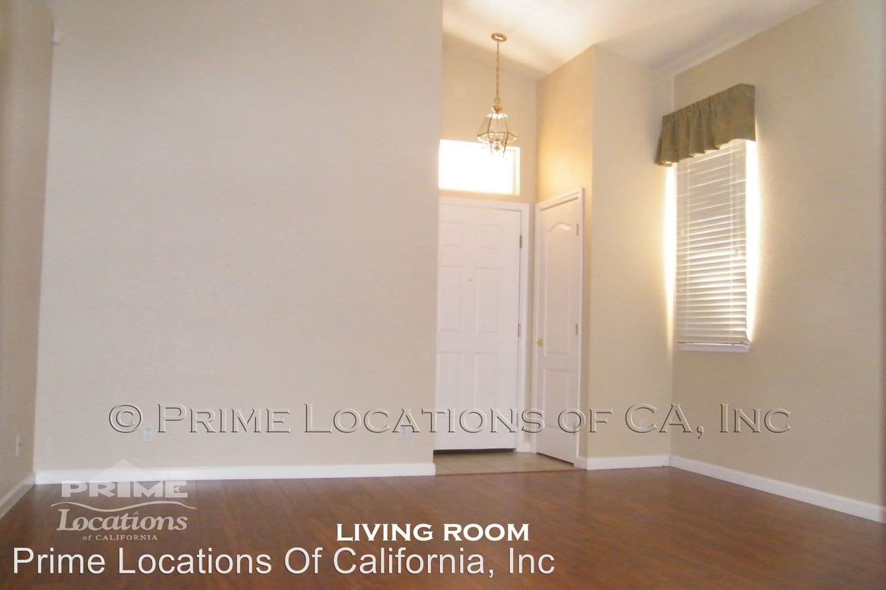 233 Blagdon Ct - Photo 2 of 7