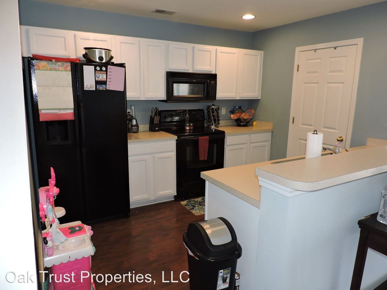 9160 Maple Grove Dr - Photo 2 of 19