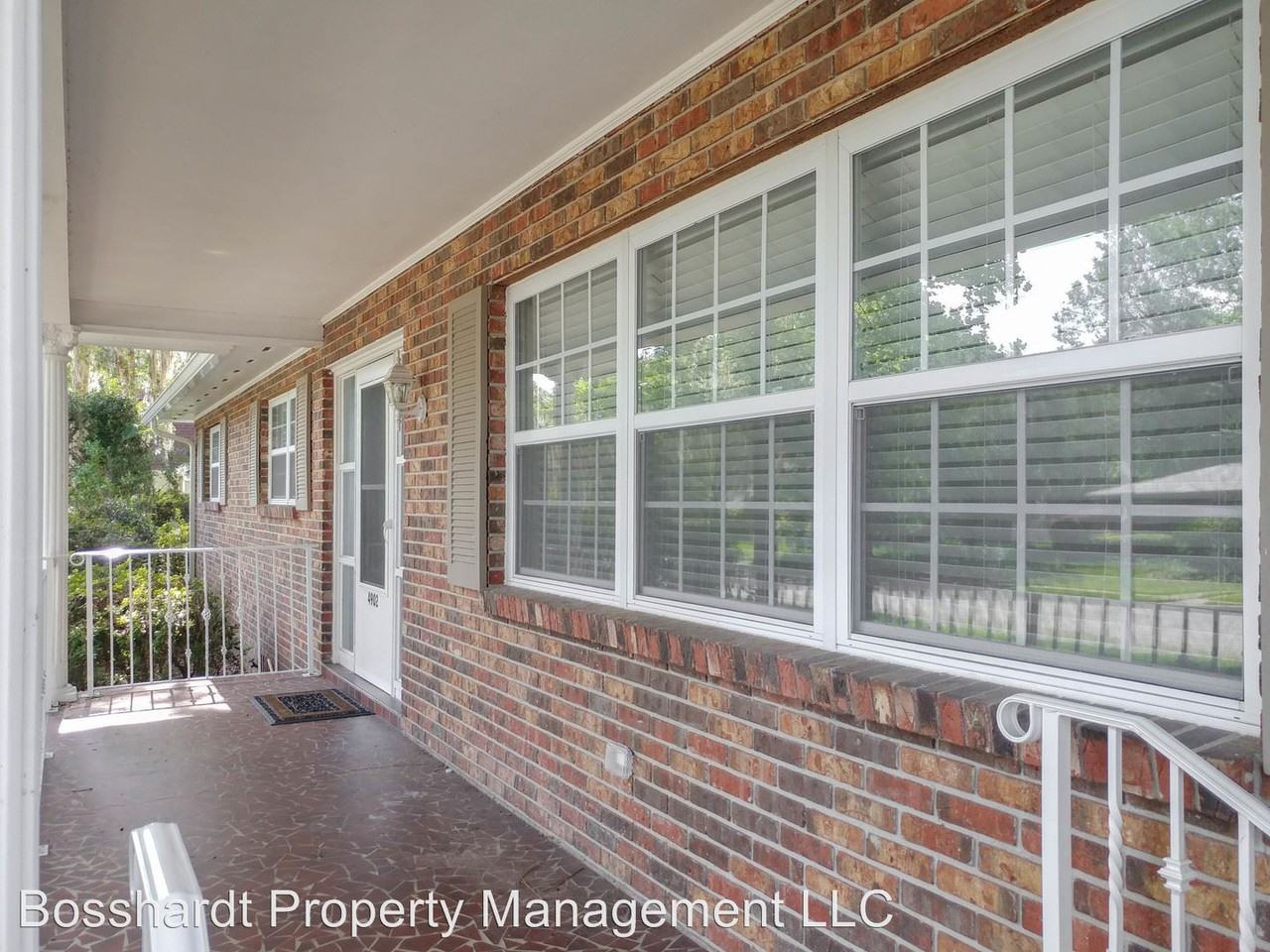4902 NW 18th Pl - Photo 3 of 32