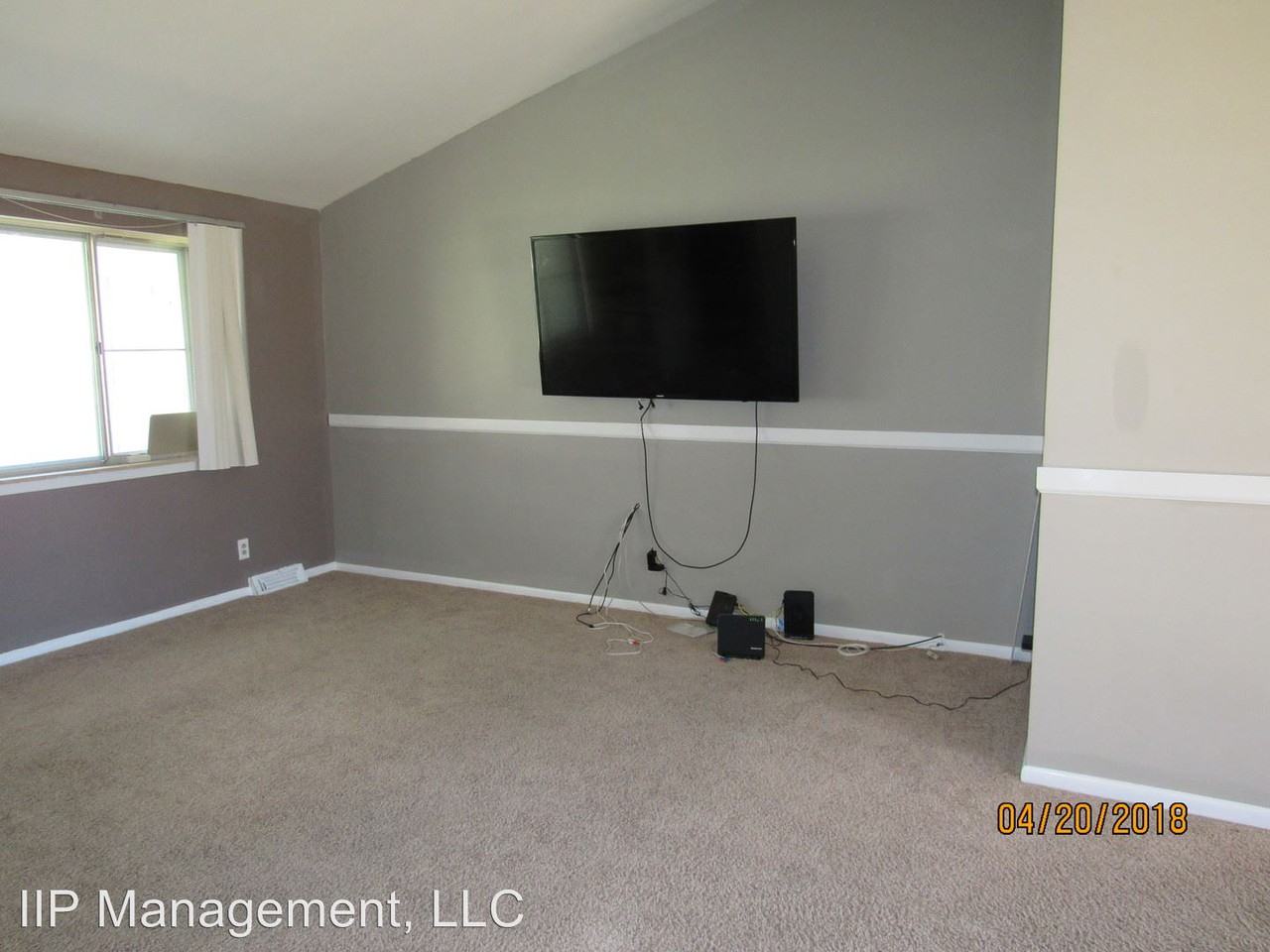 711 Edgewood Rd - Photo 2 of 15