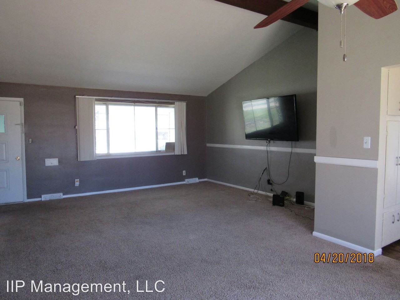 711 Edgewood Rd - Photo 3 of 15