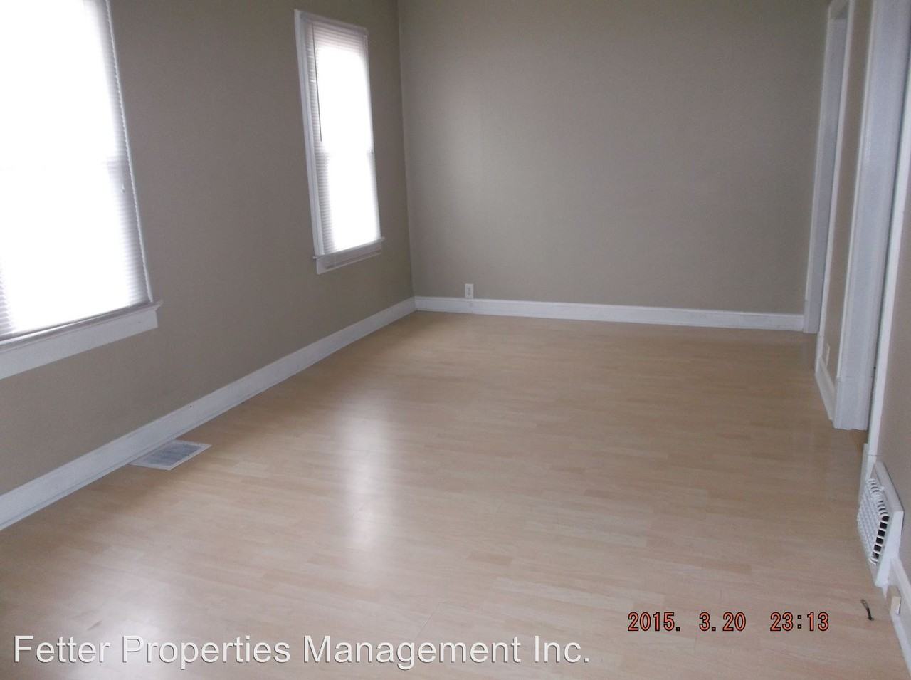 1404 E Olive St - Photo 3 of 9