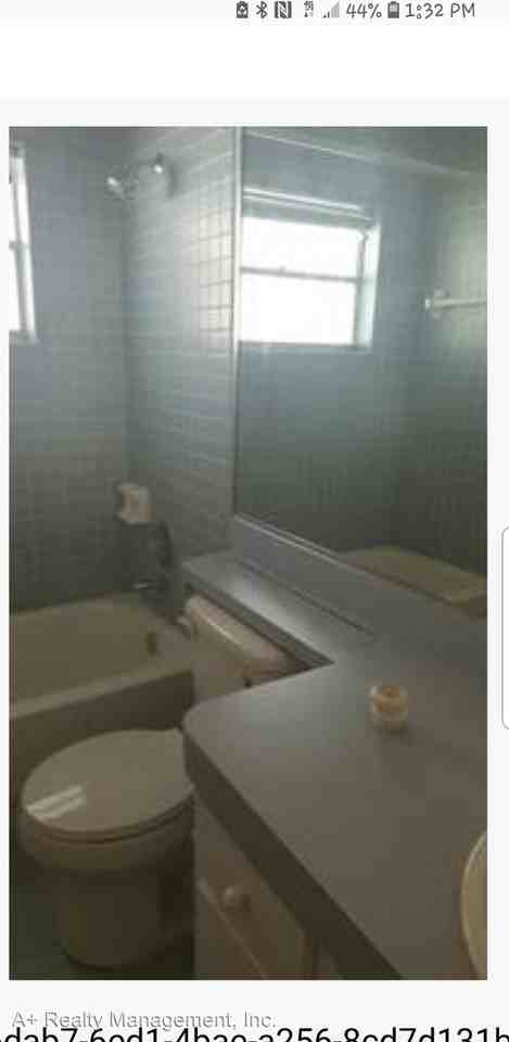 9105 Brooker Dr - Photo 3 of 14