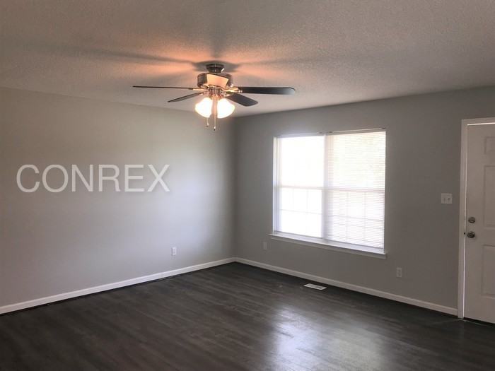 125 Beaver Creek Dr - Photo 3 of 12