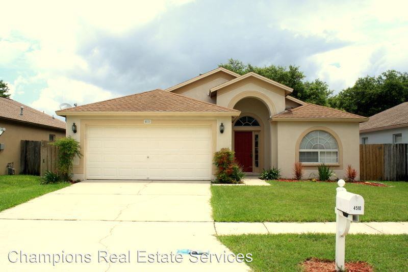 4510 Roundview Ct - Photo 2 of 17