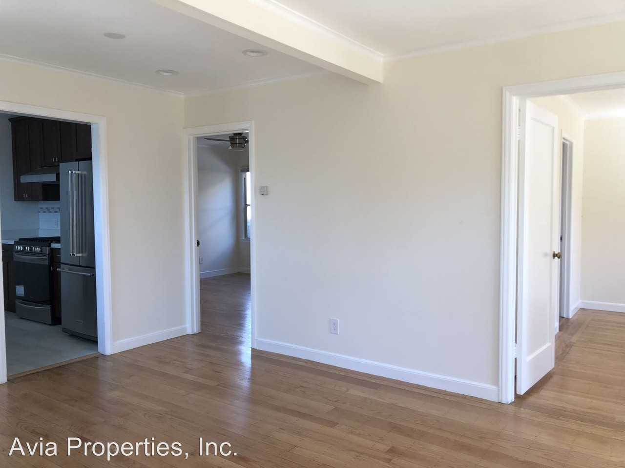 847 N Delaware St - Photo 3 of 18