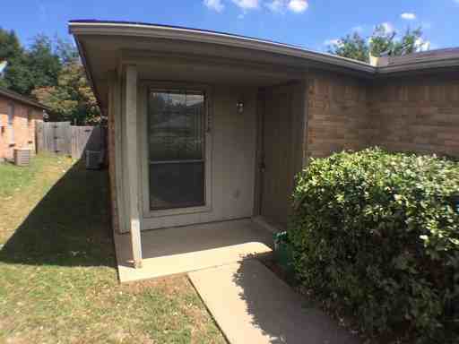 1118 Landsdale Ln - Photo 2 of 10