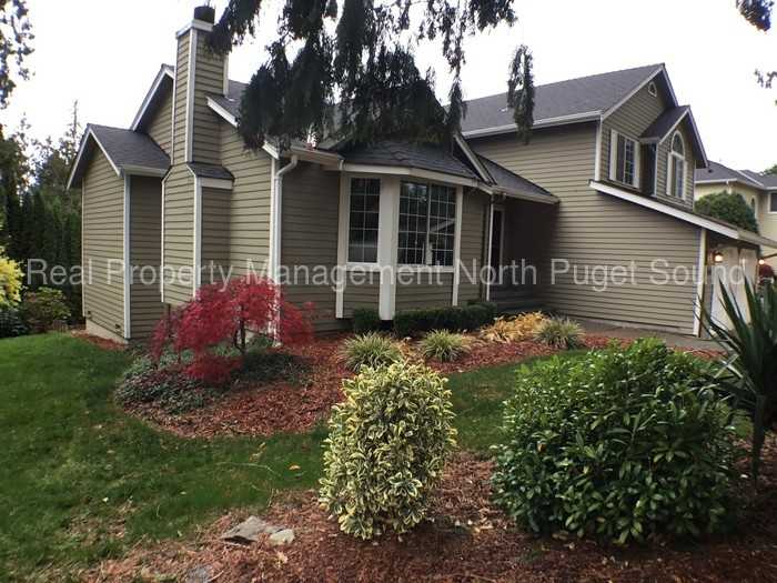 18118 Cedarbough Loop - Photo 2 of 30