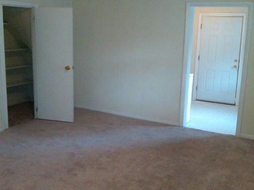 105 W Mt Vernon St - Photo 3 of 6