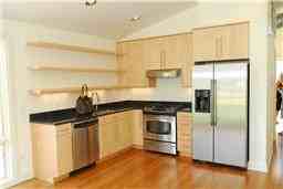 320 Van Buren St - Photo 3 of 7