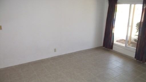 5716 Hemmingway Dr - Photo 3 of 15