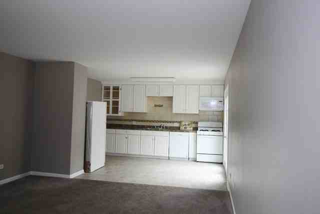 1819 Mark Ave #19 - Photo 3 of 16