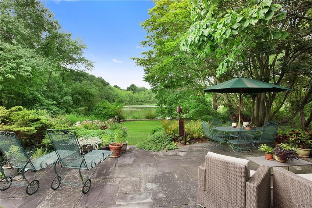 251 Cherry St - Photo 2 of 22