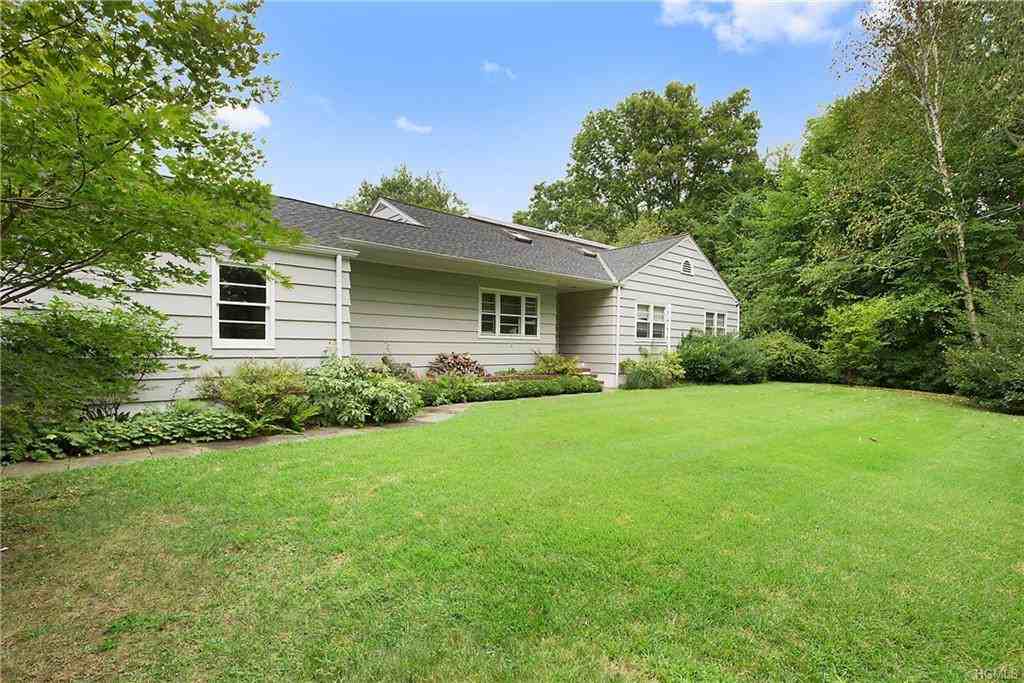 251 Cherry St - Photo 3 of 22