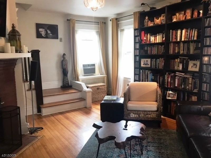 10 Laurel Hill Rd - Photo 2 of 16