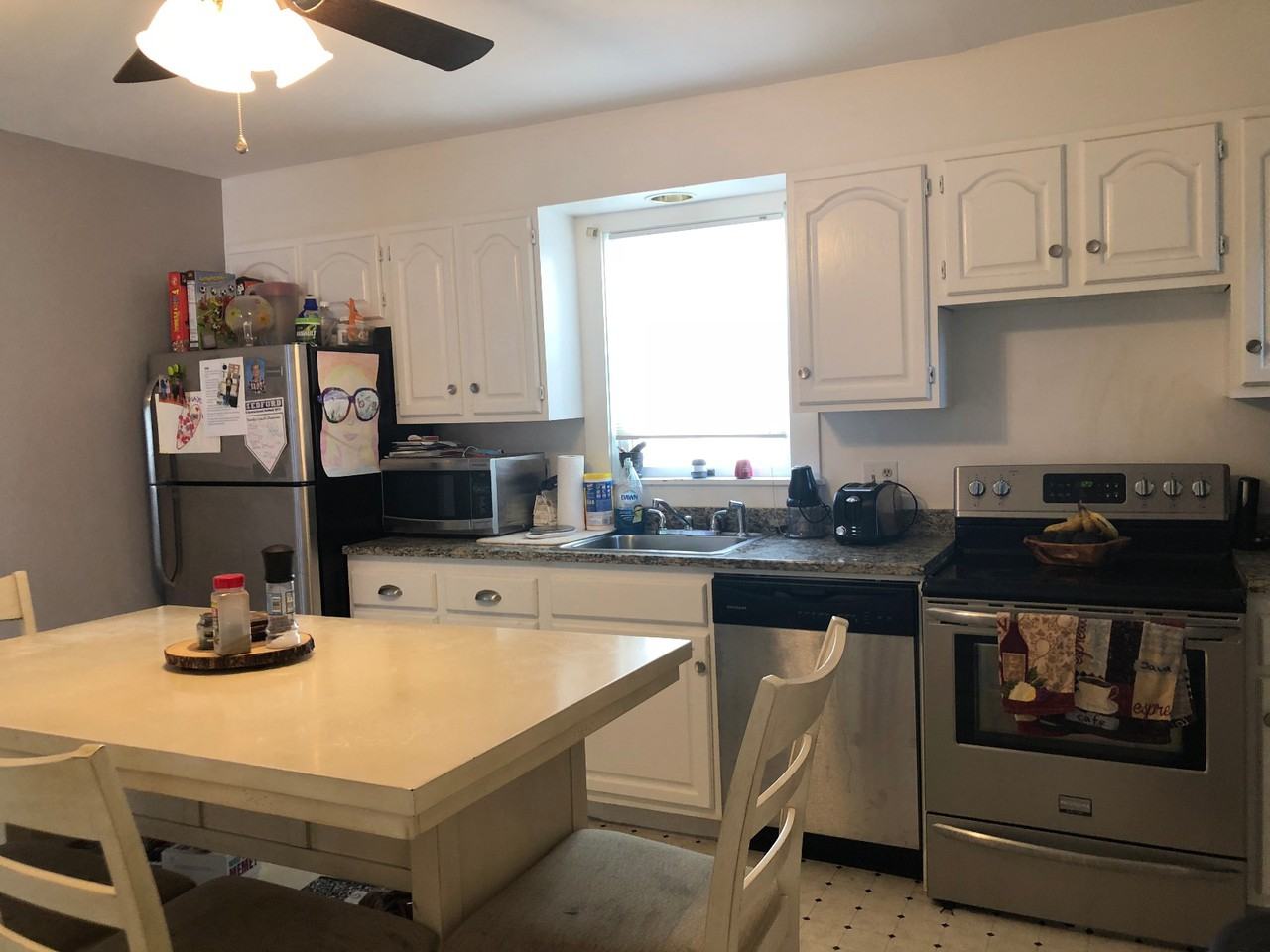 79 Green St #1 - Photo 2 of 15