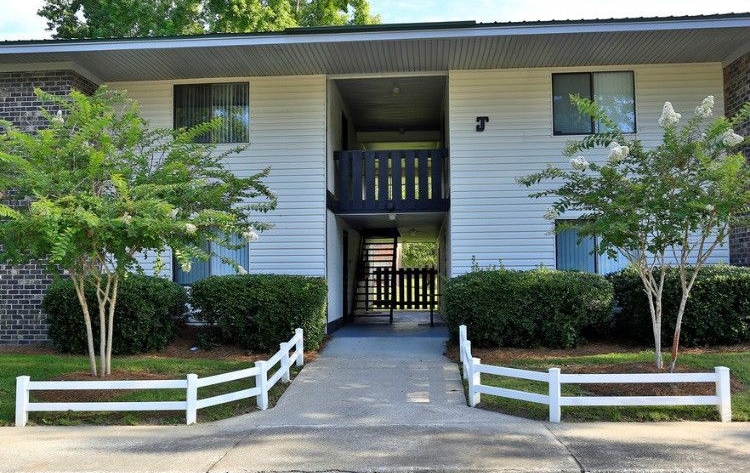 Brackenbrook Apartments - Photo 2 of 24