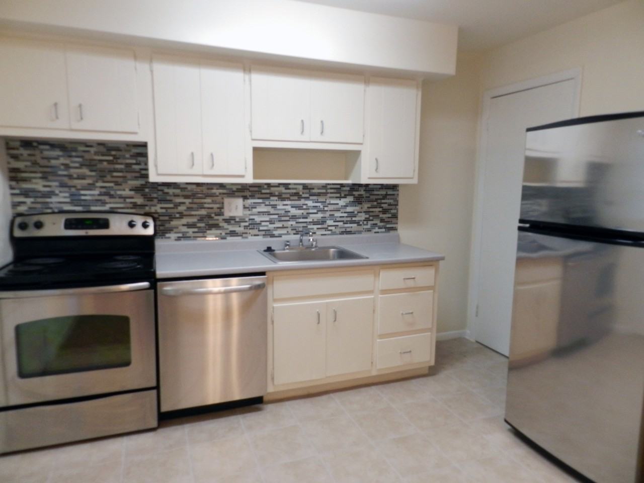 Korman Residential At Pinegrove Townhomes - Photo 3 of 7