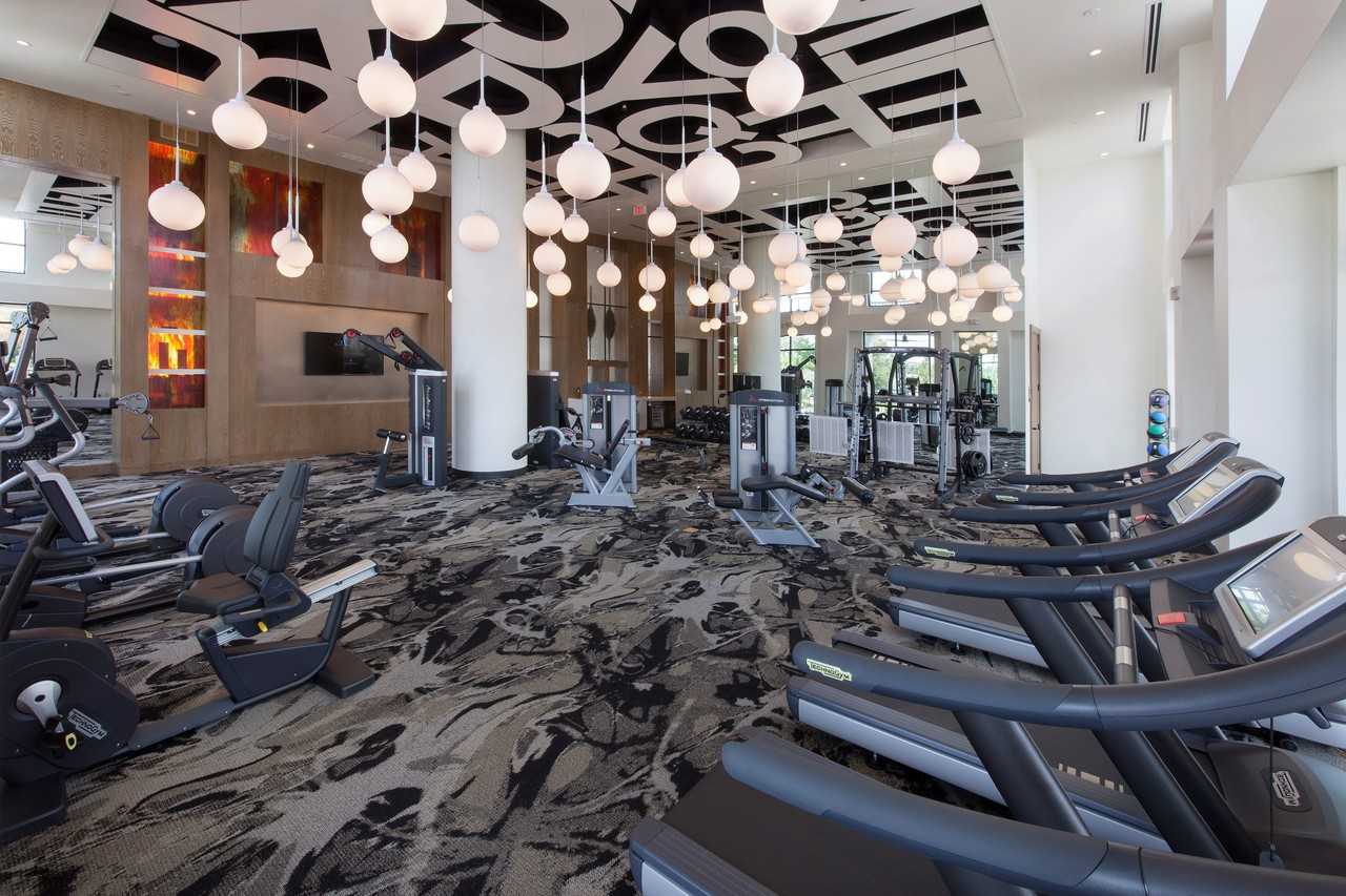 Baldwin Harbor - Photo 4 of 46