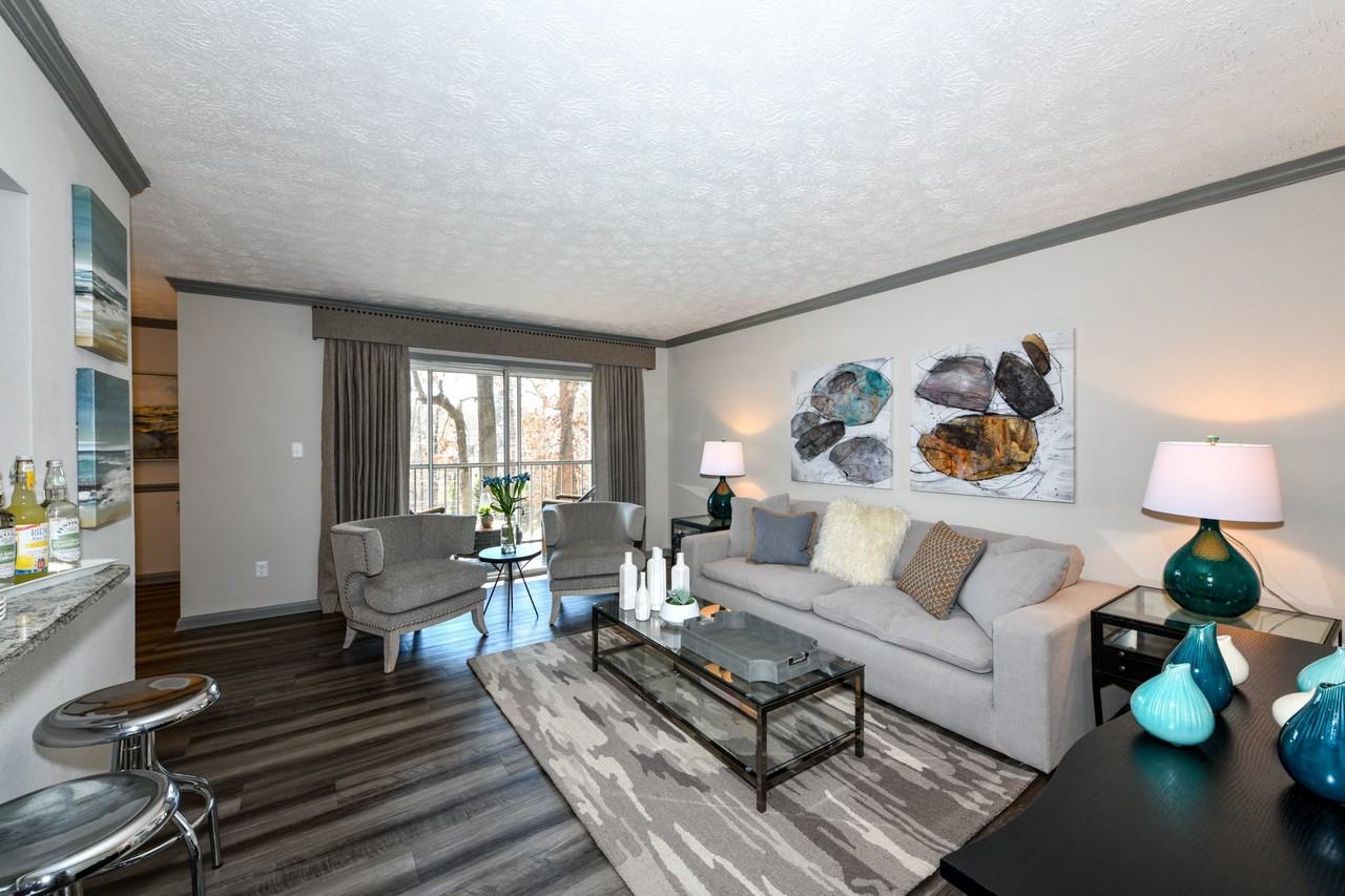 550 Abernathy - Photo 2 of 15