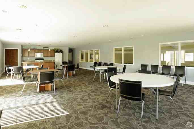 Laurenz Place - Photo 2 of 28