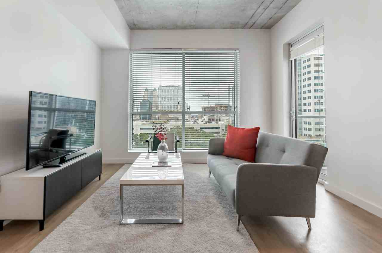 CitiTower - Photo 3 of 43