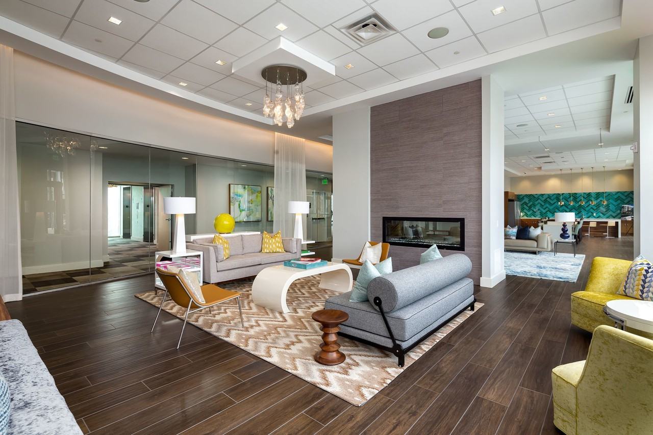 Nine15 Midtown - Photo 5 of 34