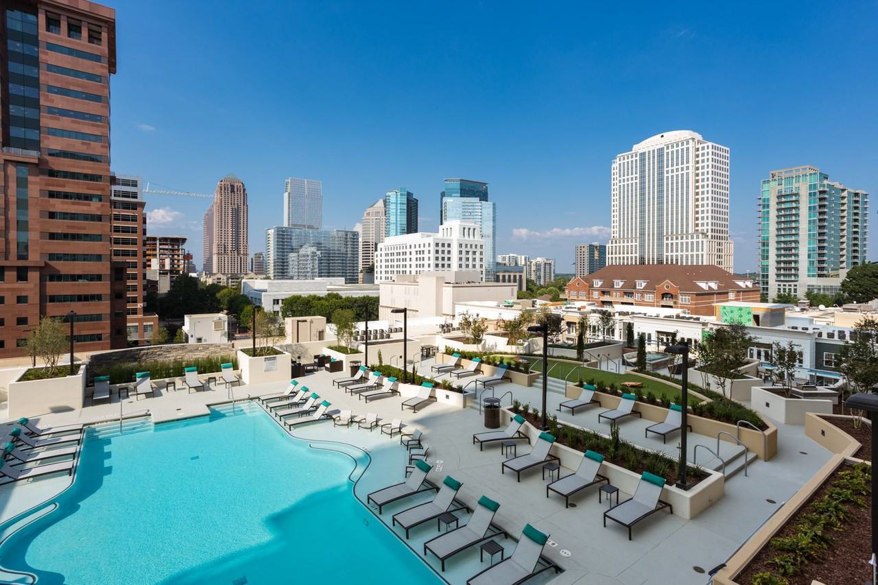 Nine15 Midtown - Photo 7 of 34