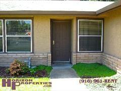 1425 Klamath River Dr - Photo 3 of 20