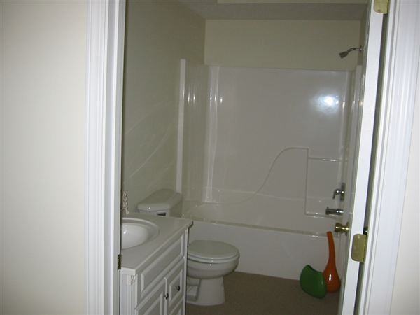 1432 E Mason St - Photo 3 of 7