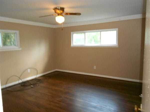 20353 E 8 Mile Rd - Photo 3 of 15