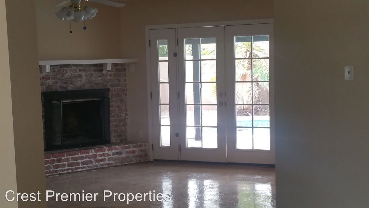 4410 S Rita Ln - Photo 2 of 15