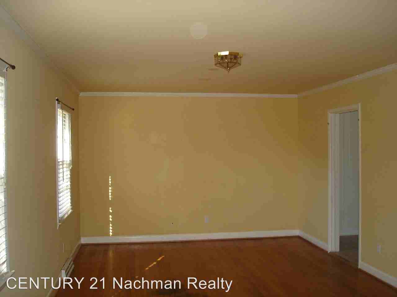 1422 Brothers Dr - Photo 2 of 17