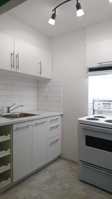 1950 West 8th Ave., #306 - Photo 3 of 10