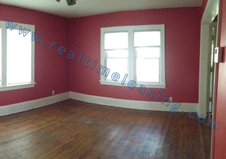 1592 Stillwater Ave E - Photo 3 of 16