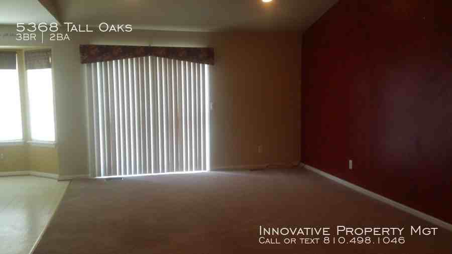 5368 Tall Oaks Dr - Photo 3 of 14