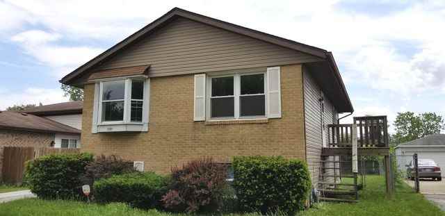 2201 W 157th St - Photo 2 of 13