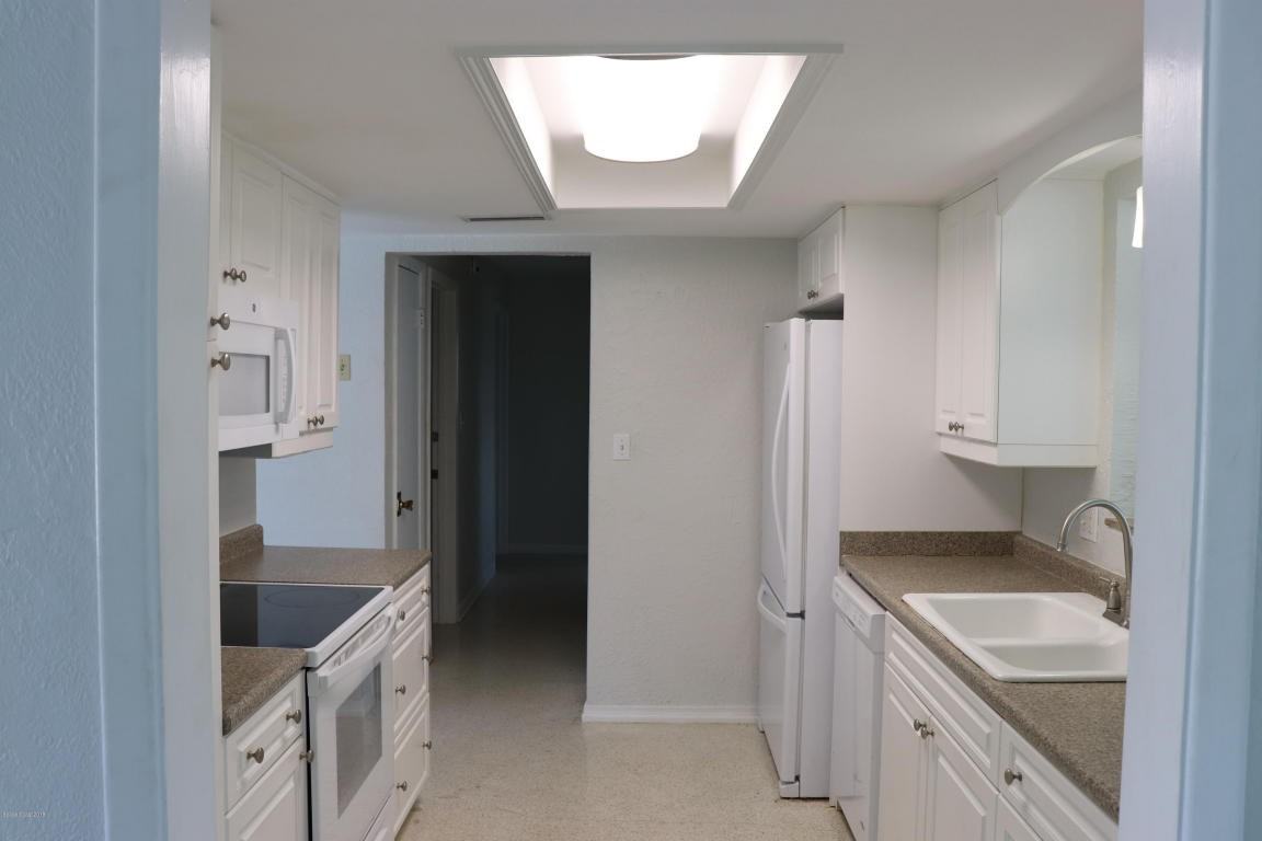 330 Riverside Ave - Photo 3 of 5