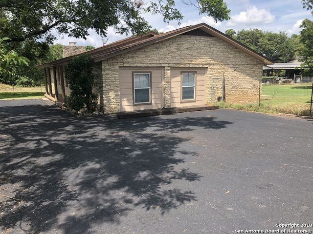 1652 Greenhill Dr - Photo 3 of 25