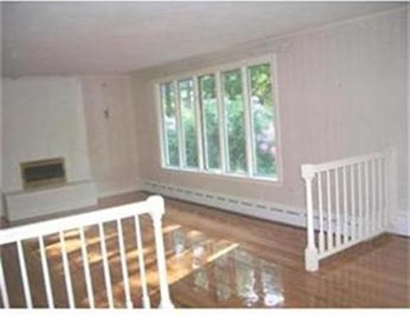 159 Pleasant St - Photo 2 of 4