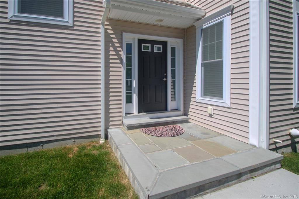 60 Copper Square Dr - Photo 2 of 32