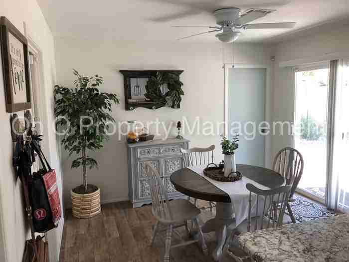 1862 E Watson Dr - Photo 2 of 14