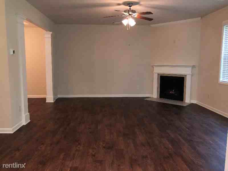 79 Tahoe Dr - Photo 3 of 21